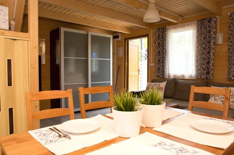 Pod Sosnami Lodge Rowy (Pomerania)